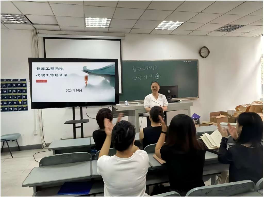 1728725714418006190.jpg 活动照片(1).jpg