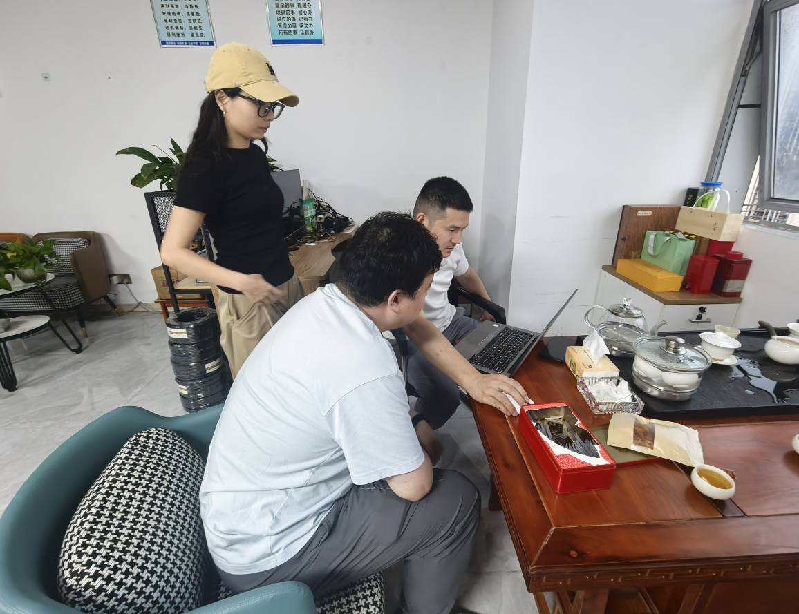 智能工程学院走访成都创盛特科技有限公司企业